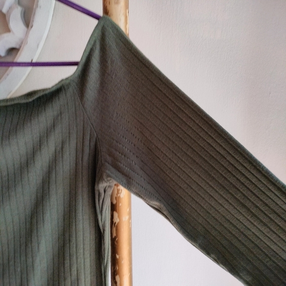 💚 Olive Boat Neck Ribbed UK Top - Picture 9 of 15